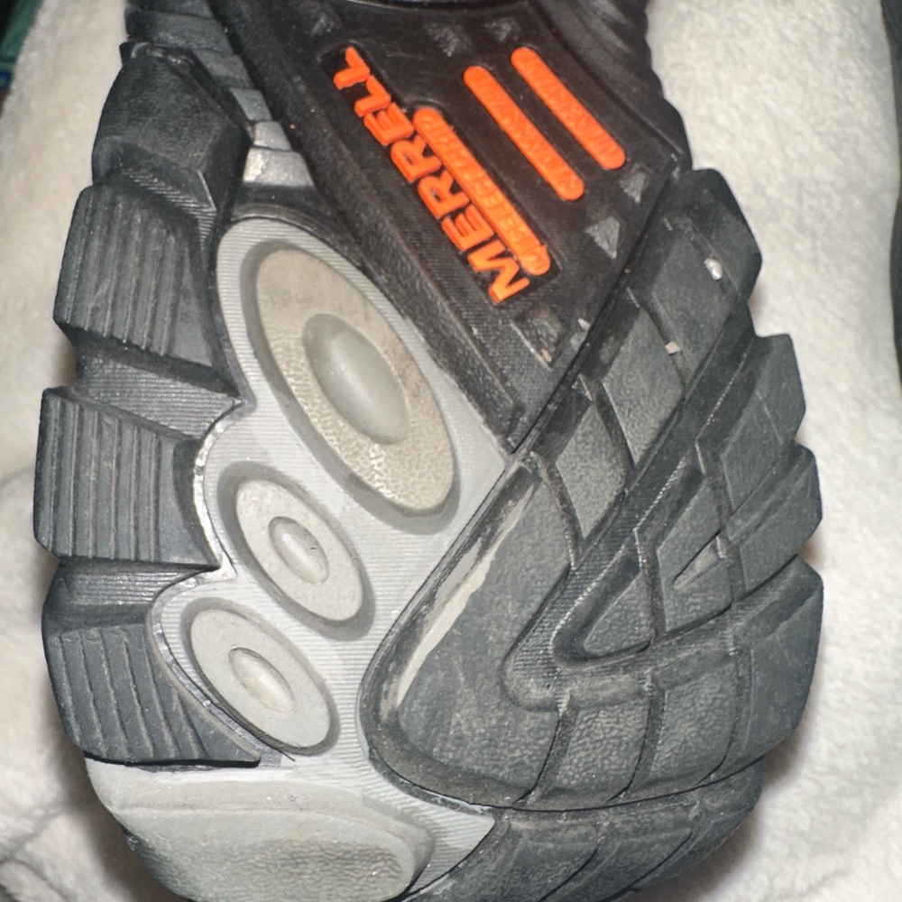 Merrell Black Slip on -Resistant Shoes - Picture 10 of 13